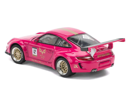 Pink Porsche race car PR640187-3__14518