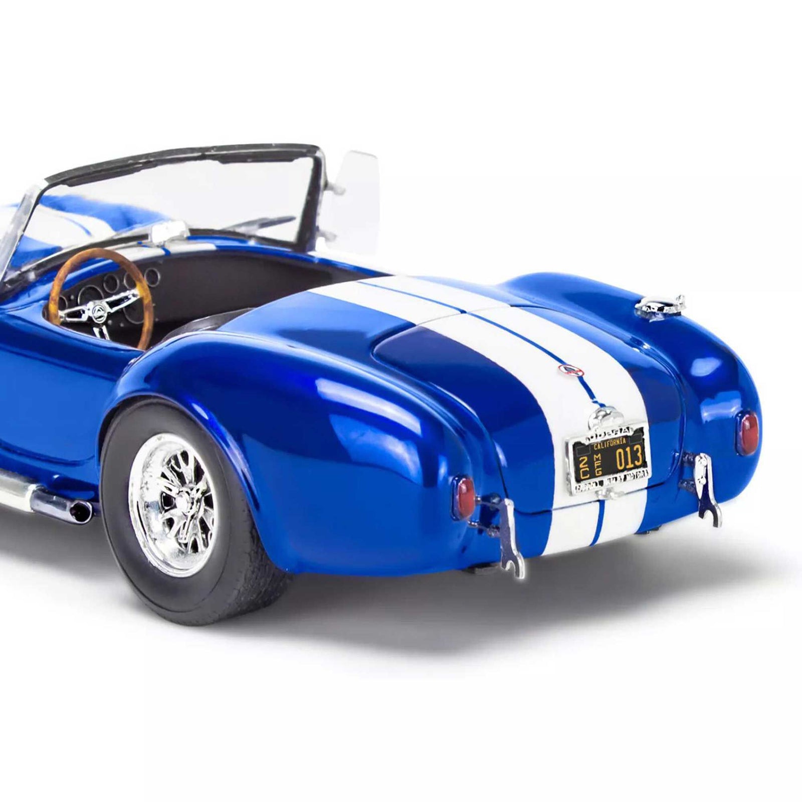 Blue Cobra sports car model RMX14533_A4_9G1XPD79