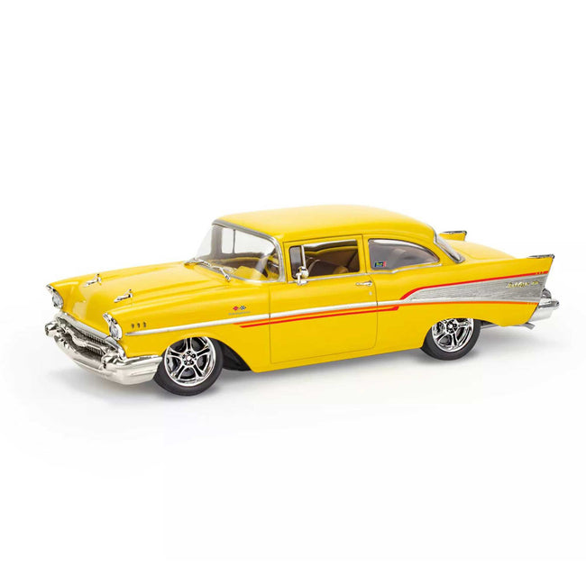 Yellow classic car model RMX145519090_A0_SQQ558NS