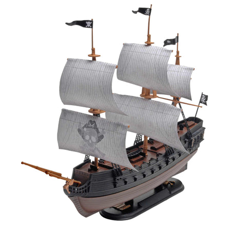 Pirate ship model RMX851237_A2_HELN16OH