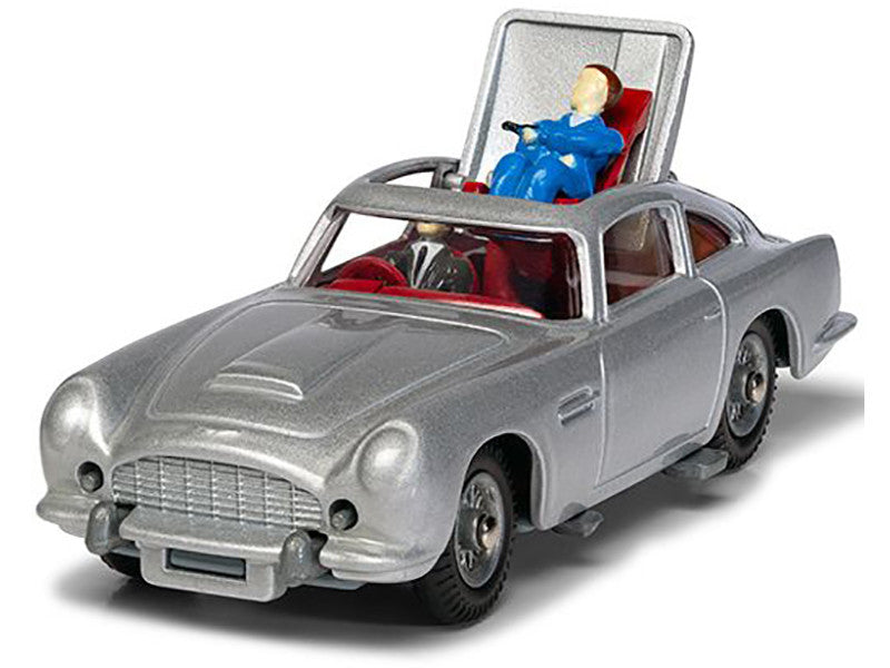 Aston Martin DB5 RHD (Right Hand Drive) Birch Silver James Bond 007 "Goldfinger" (1964) Movie (#261 Reissue) Diecast Model Car by Corgi