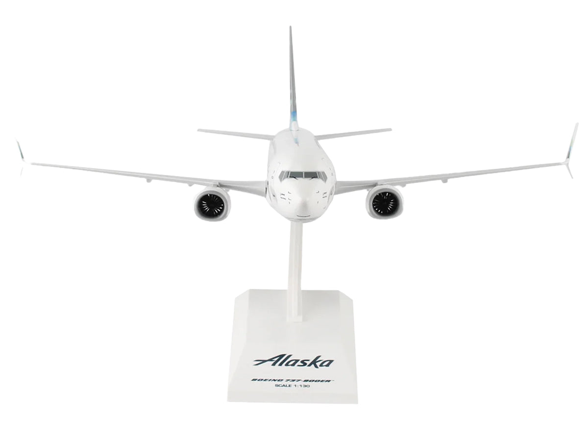 Boeing 737-900 Commercial Aircraft "Alaska Airlines" (N494AS) White with Blue Tail (Snap-Fit) 1/130 Plastic Model by Skymarks