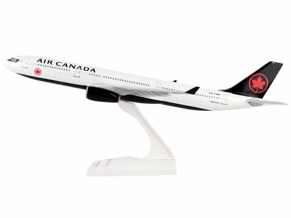 Airbus A330-300 Commercial Aircraft "Air Canada" (C-GFAF) White with Black Tail (Snap-Fit) 1/200 Plastic Model by Skymarks