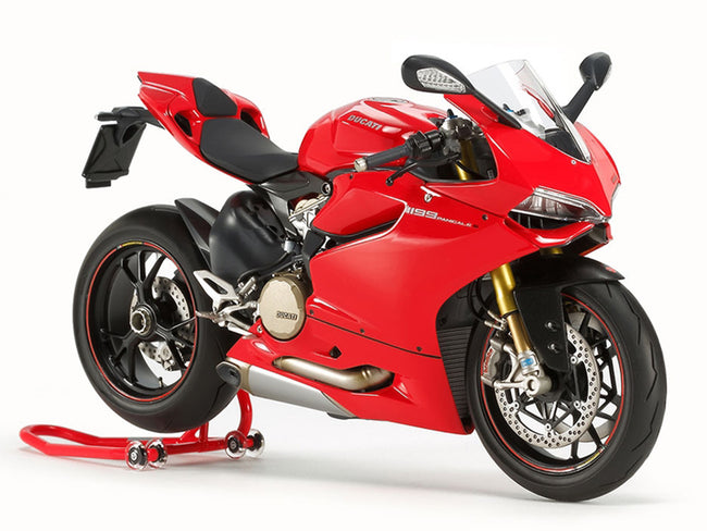 Model Kit Ducati 1199 Panigale S Motorcycle 1/12 Scale Model by Tamiya