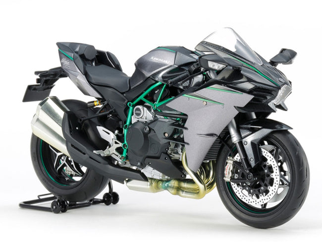 Model Kit Kawasaki Ninja H2 Carbon Motorcycle 1/12 Scale Model by Tamiya