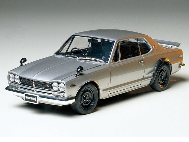 Model Kit Nissan Skyline 2000 GT-R 1/24 Scale Model by Tamiya