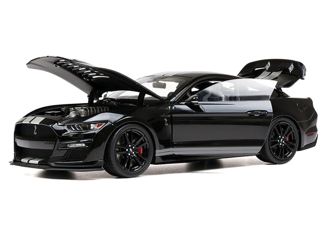 2022 Ford Mustang Shelby GT500 Black with Silver Stripes 1/18 Diecast Model Car by IXO Models