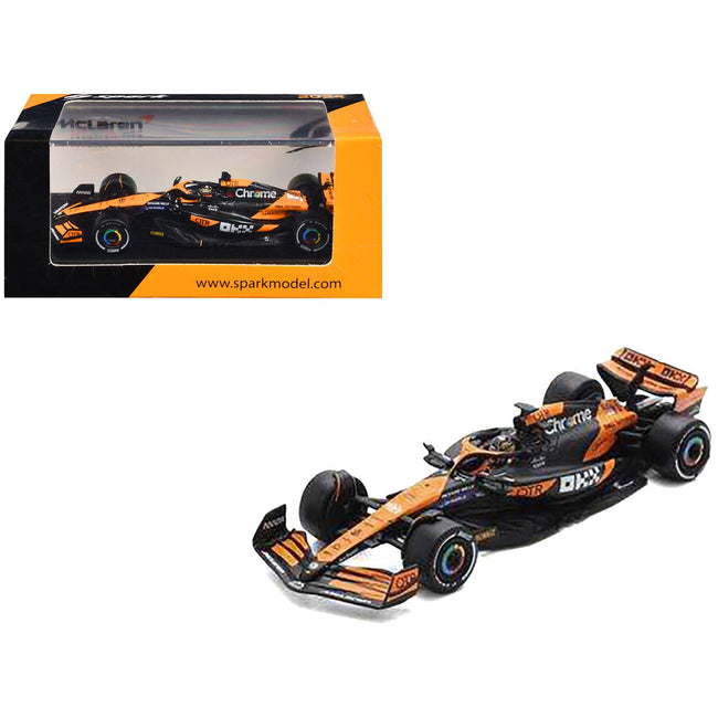 McLaren MCL38 #81 Oscar Piastri Formula One F1 "Australian GP" (2024) 1/64 Diecast Model Car by Spark