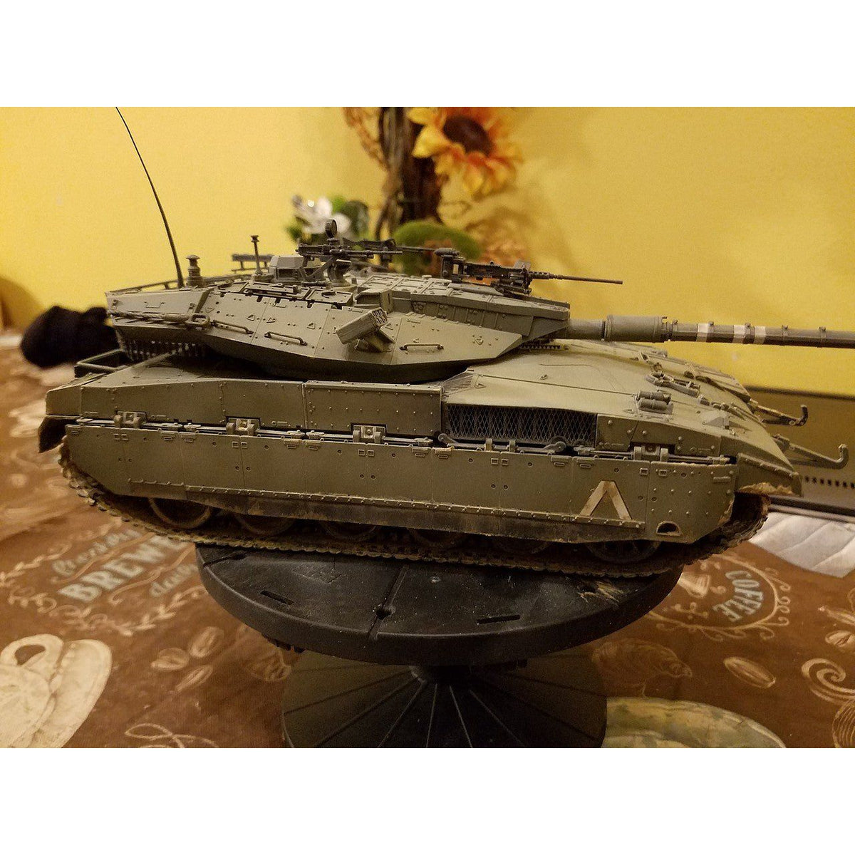 Academy 1/35 13286 Merkava Mk. Iid-Academy-ModelCars.com