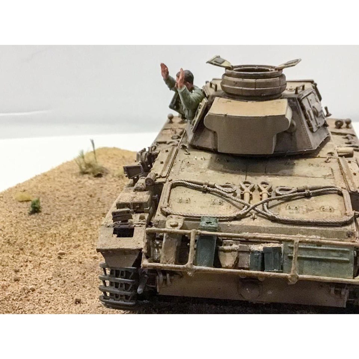 Academy 1/35 Panzer III Ausf. J "North Afrika" - Academy - ModelCars.com