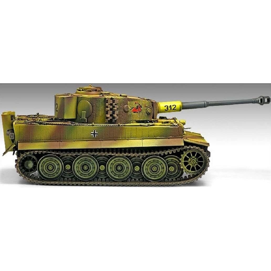 Academy 1/35 Tiger-1 "Late Version"-Academy-ModelCars.com