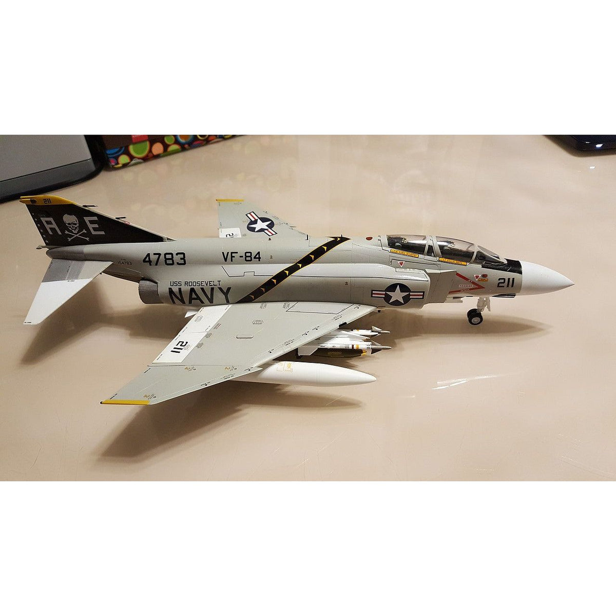 Academy 1/48 F-4J "VF-84 Jolly Rogers"-Academy-ModelCars.com