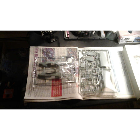 Academy 1/48 P - 40C Tomahawk - Academy - ModelCars.com