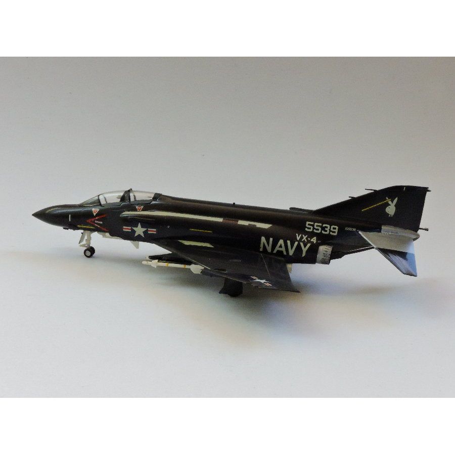 Academy 1/72 12529 F - 4J "Vf - 84 Jolly Rogers" - Academy - ModelCars.com
