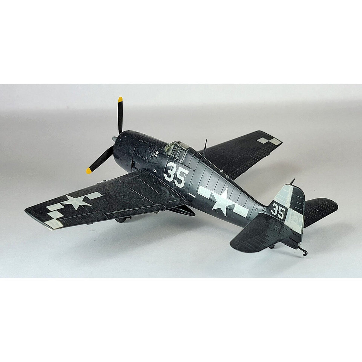 Academy 1/72 F6F-3/5 Hellcat-Academy-ModelCars.com