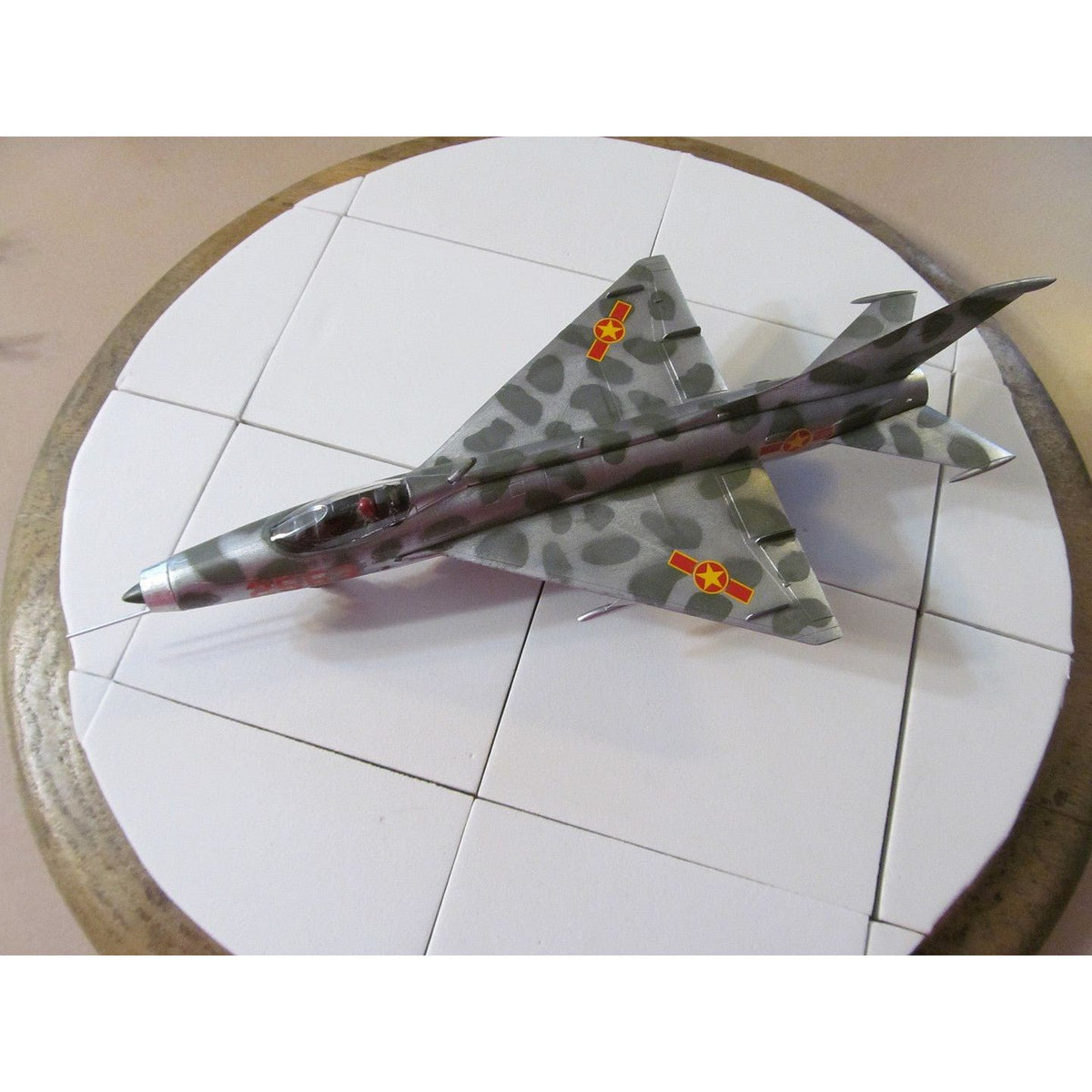 Academy 1/72 M - 21 Fishbed USSR - Academy - ModelCars.com