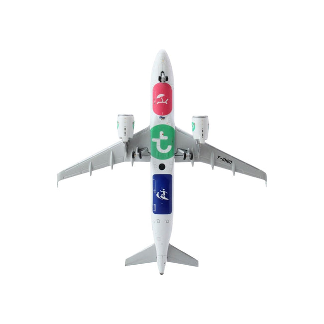 Airbus A320neo Commercial Aircraft "Transavia Airlines" (F-GNEO) White with Green Tail 1/400 Diecast Model Airplane by GeminiJets-GeminiJets-ModelCars.com