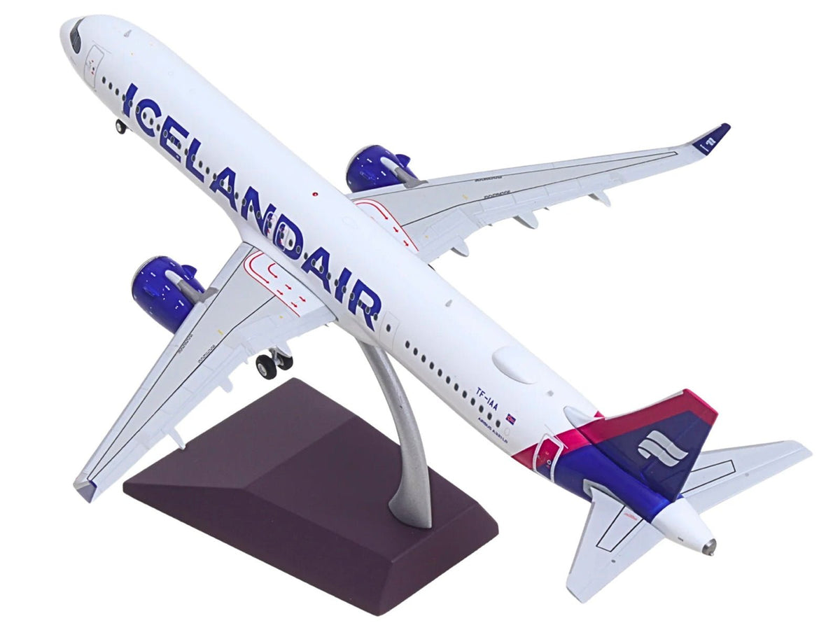 Airbus A321neo Commercial Aircraft "Icelandair" (TF-IAA) White with Blue and Pink Tail "Gemini 200" Series 1/200 Diecast Model by GeminiJets-GeminiJets-ModelCars.com