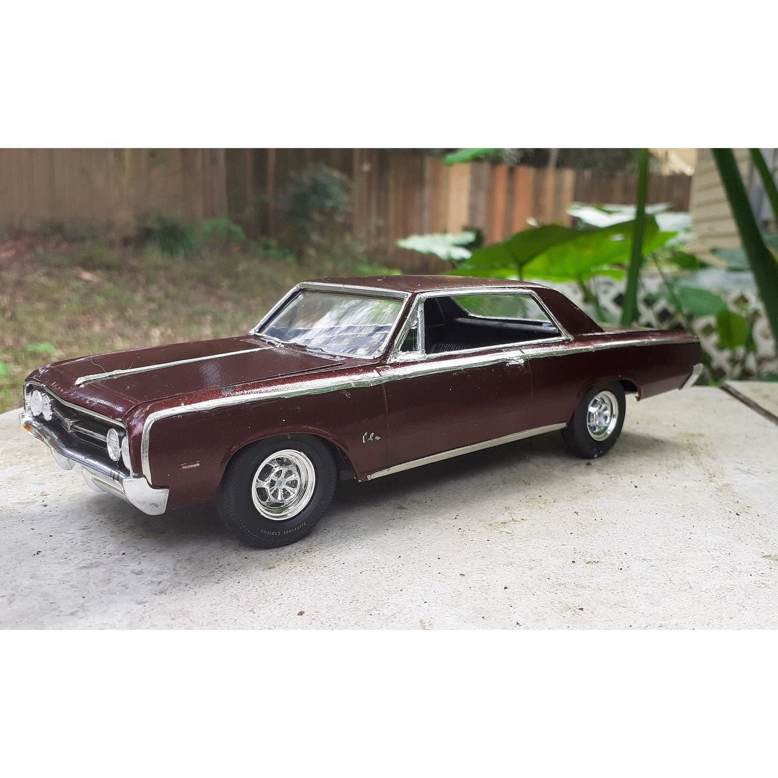 AMT 1/25 1964 Oldsmobile Cutlass 442 Hardtop - AMT - ModelCars.com