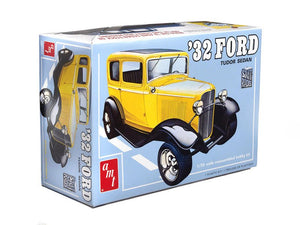 AMT Skill 2 Model Kit 1932 Ford Tudor Sedan "Street Rods" Series 1/25 Scale Model