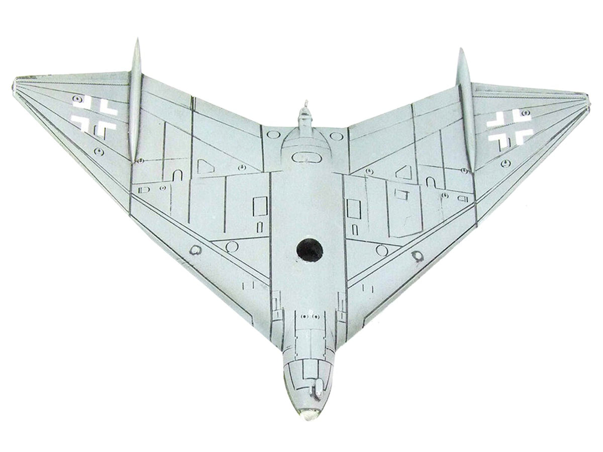 Arado E.555 Bomber Aircraft "Project Version" German Luftwaffe 1/144 Model by Luft-X-Luft-X-ModelCars.com