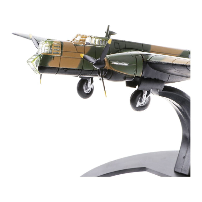 Armstrong Whitworth Whitley Mk.V Bomber Aircraft "No. 102 Squadron RAF Driffield" Royal Air Force (1940) "Planes of World War II" Series 1/144 Diecast Model Airplane by Luppa-Luppa-ModelCars.com