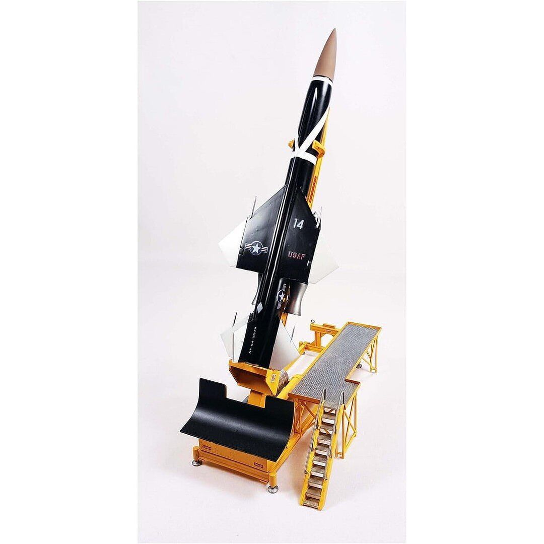 Atlantis Boeing IM-99 Bomarc Missile with Launch Platform 1/56 Scale-Atlantis-ModelCars.com