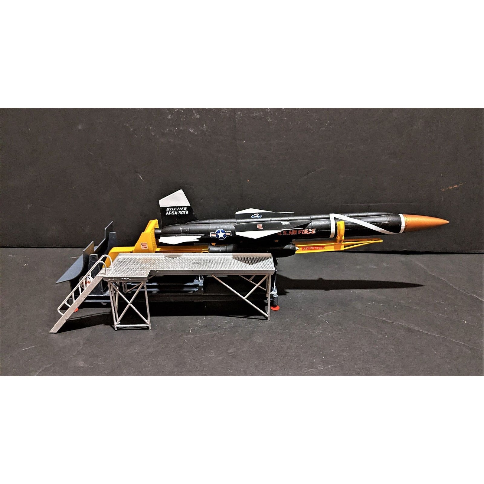 Atlantis Boeing IM - 99 Bomarc Missile with Launch Platform 1/56 Scale - Atlantis - ModelCars.com
