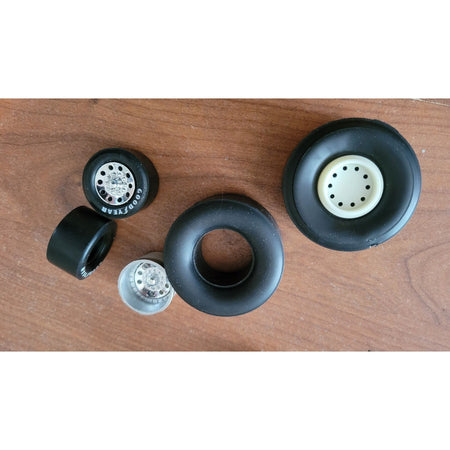 Atlantis Funny Car Tire set 1/16 Scale-Atlantis-ModelCars.com