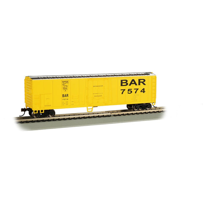 Bachmann Bangor & Aroostook - 50' Steel Reefer (HO Scale) - Bachmann - ModelCars.com