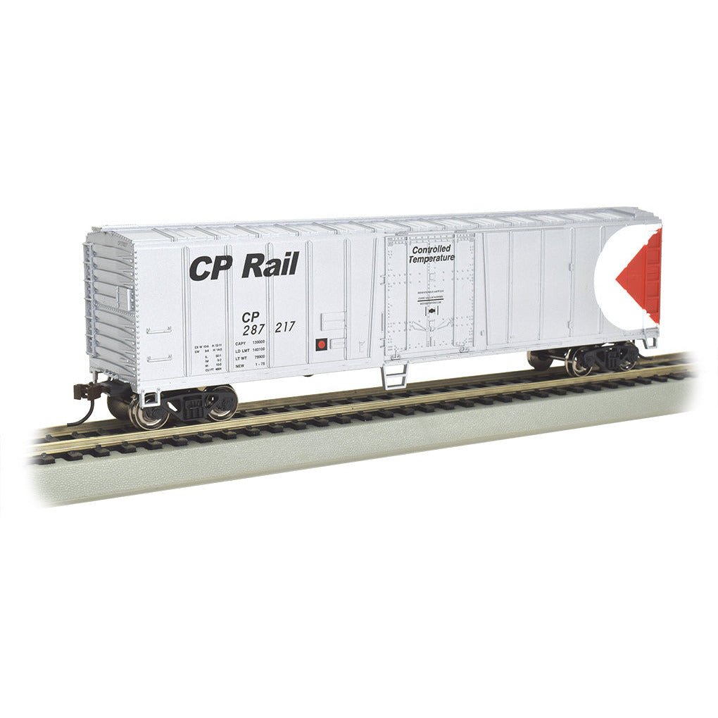 Bachmann Canadian Pacific - 50' Steel Reefer (HO Scale) - Bachmann - ModelCars.com