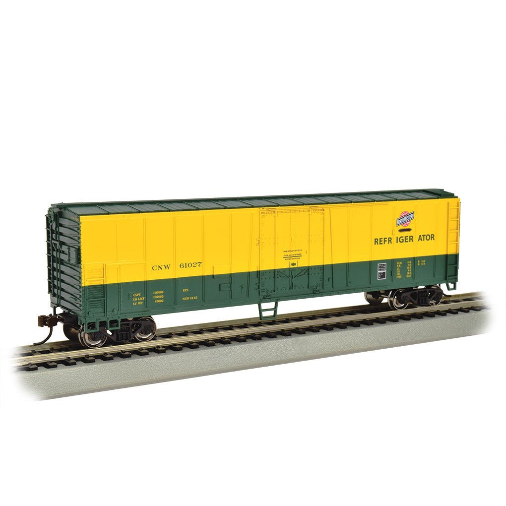 Bachmann Chicago & Northwestern™ - 50' Steel Reefer (HO Scale) - Bachmann - ModelCars.com