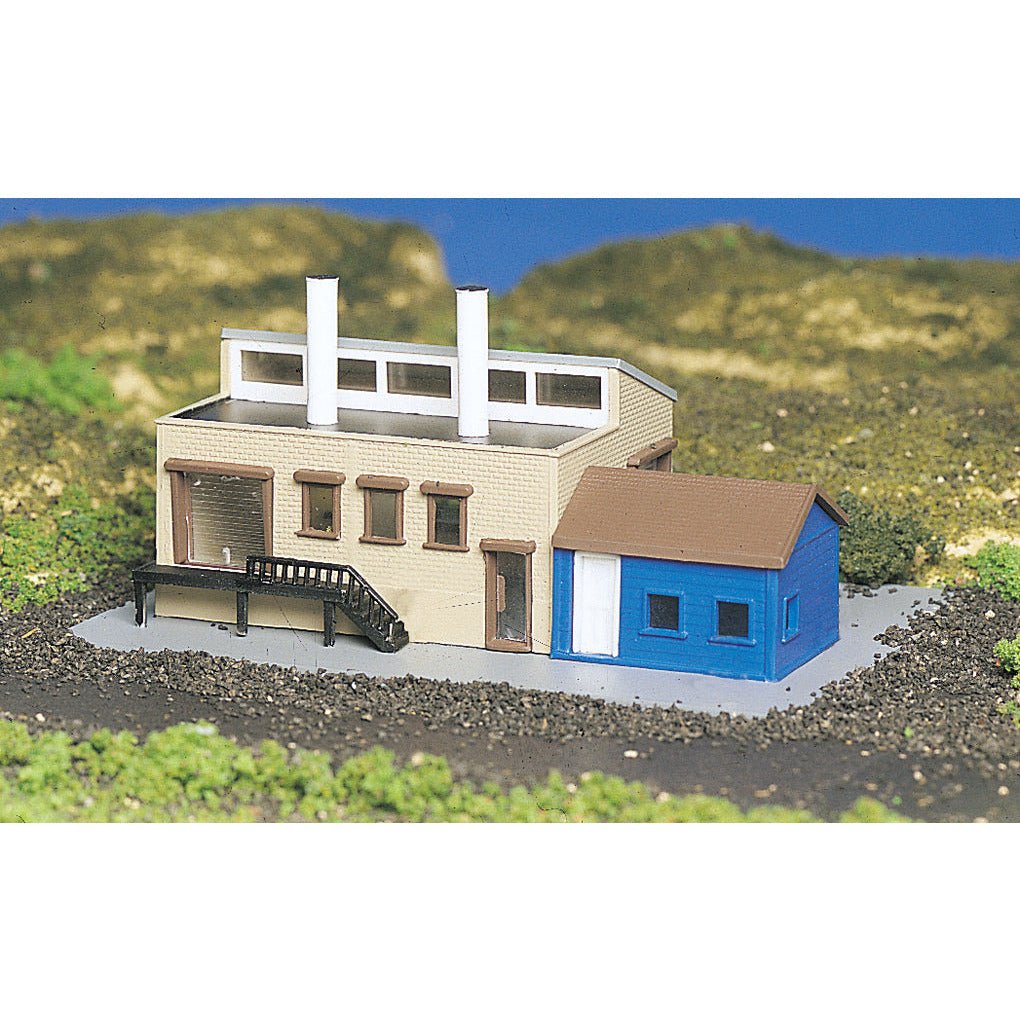 Bachmann Factory - Bachmann - ModelCars.com