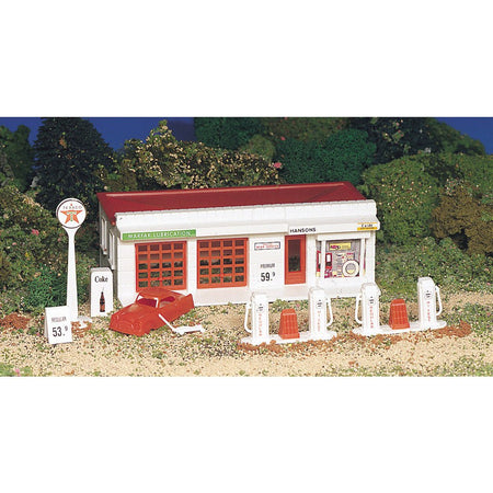 Bachmann Gas Station (HO Scale) - Bachmann - ModelCars.com