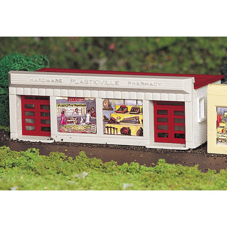 Bachmann Hardware Store - White and Red (HO Scale) - Bachmann - ModelCars.com