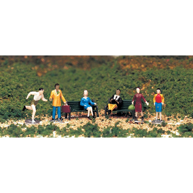 Bachmann People at Leisure (HO Scale) - Bachmann - ModelCars.com