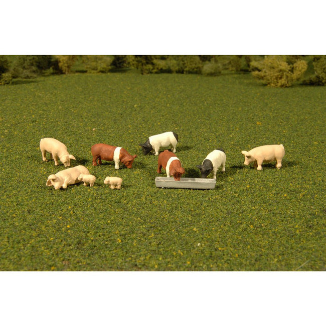 Bachmann Pigs - HO Scale - Bachmann - ModelCars.com