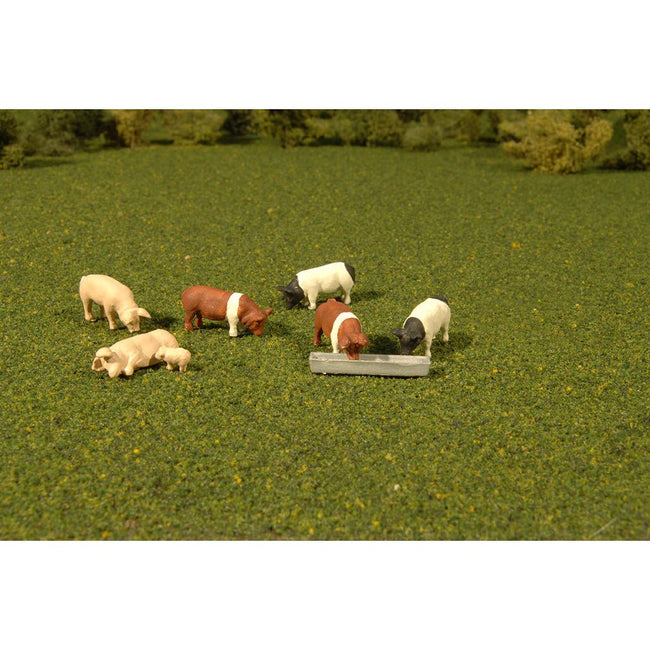 Bachmann Pigs - O Scale - Bachmann - ModelCars.com