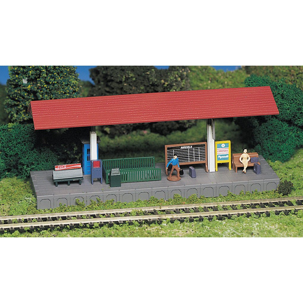 Bachmann Platform Station (HO Scale) - Bachmann - ModelCars.com