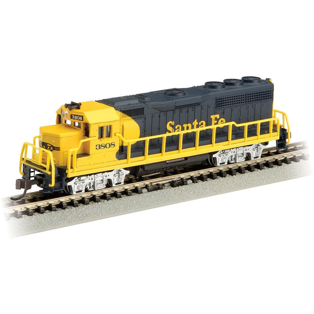 Bachmann Santa Fe 3808 - GP40 - Bachmann - ModelCars.com