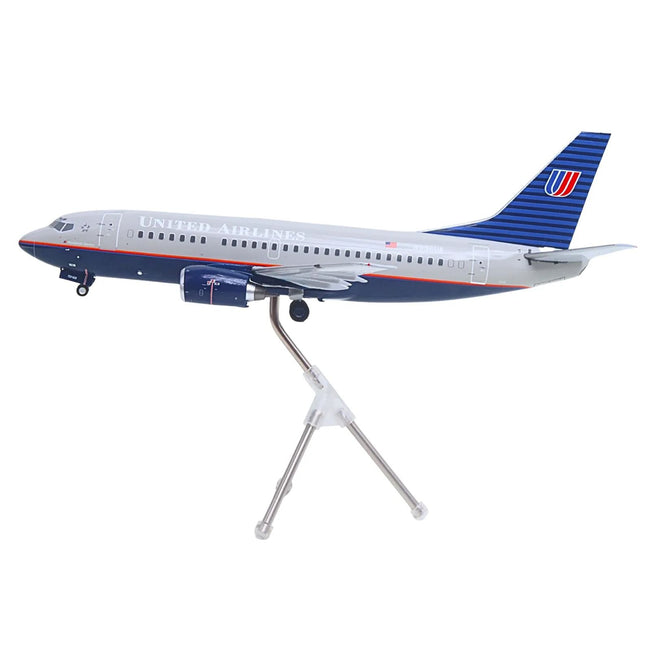 Boeing 737-500 Commercial Aircraft "United Airlines - Classic 737 Series" (N936UA) Gray with Blue Tail "Gemini 200" Series 1/200 Diecast Model Airplane by GeminiJets-GeminiJets-ModelCars.com