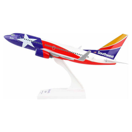 Boeing 737 - 700 Commercial Aircraft "Southwest Airlines - Lone Star One" (N931WN) Texas Flag Livery (Snap - Fit) 1/130 Plastic Model by Skymarks - Skymarks - ModelCars.com