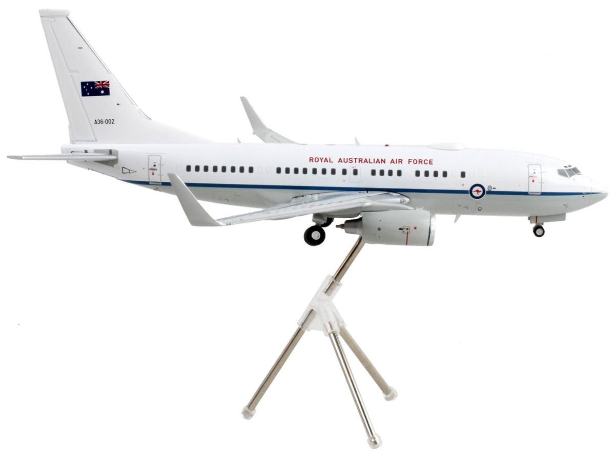 Boeing 737-700 Transport Aircraft "Royal Australian Air Force - A36-002" White and Gray "Gemini 200" Series 1/200 Diecast Model Airplane by GeminiJets-GeminiJets-ModelCars.com