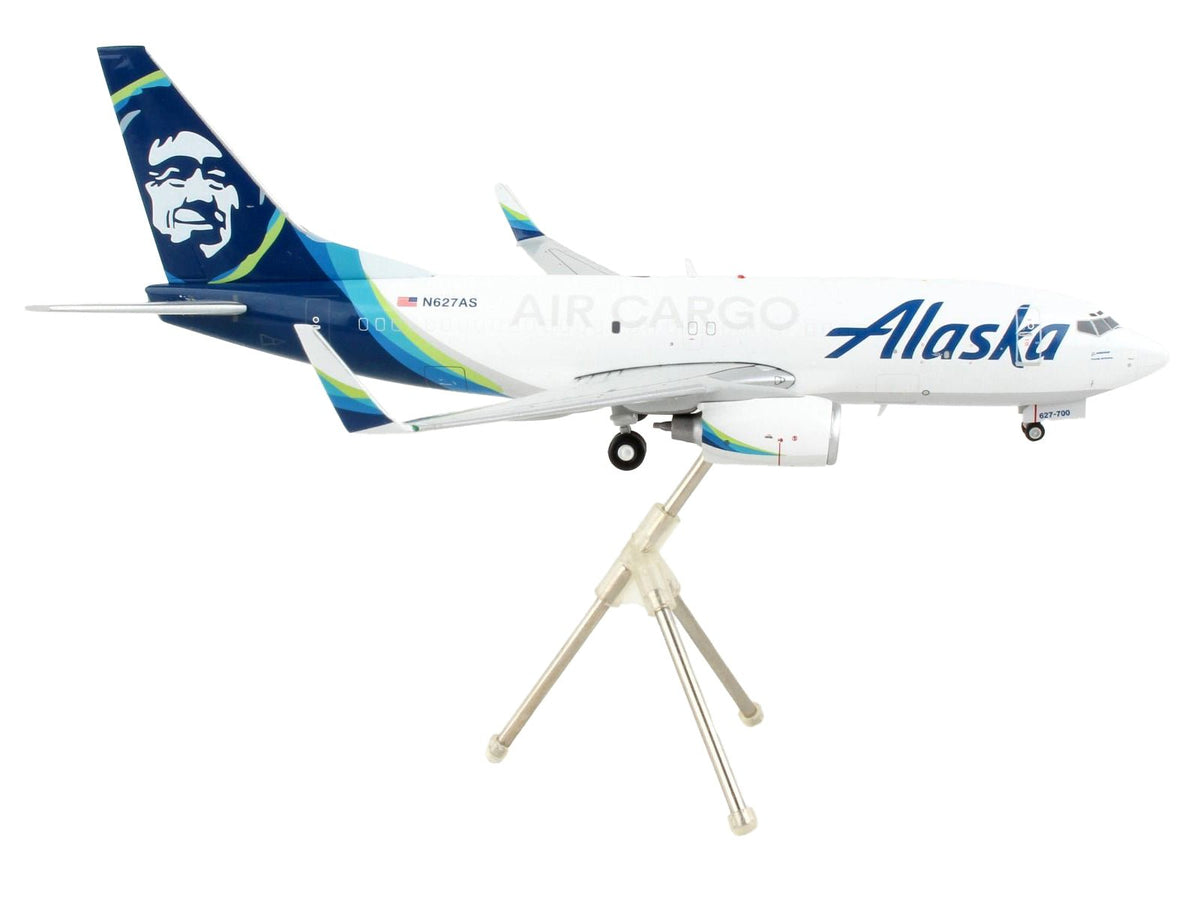 Boeing 737-700BDSF Commercial Aircraft "Alaska Air Cargo" White with Blue Tail "Gemini 200" Series 1/200 Diecast Model Airplane by GeminiJets-GeminiJets-ModelCars.com
