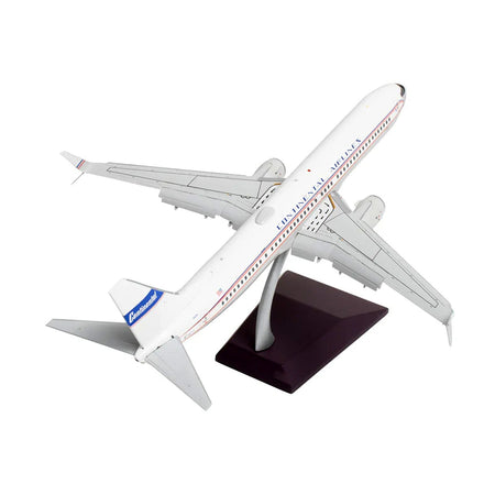 Boeing 737-900ER Commercial Aircraft with Flaps Down "Continental Airlines - United Airlines" (N75435) White with Red and Blue Stripes "Gemini 200" Series 1/200 Diecast Model Airplane by GeminiJets-GeminiJets-ModelCars.com