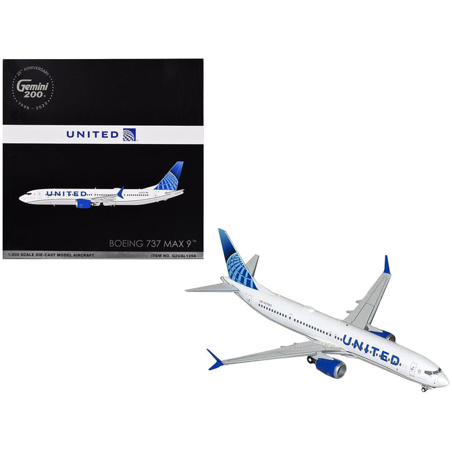 Boeing 737 MAX 9 Commercial Aircraft "United Airlines" (N37555) White with Blue Tail "Gemini 200" Series 1/200 Diecast Model Airplane by GeminiJets-GeminiJets-ModelCars.com