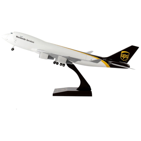 Boeing 747 - 400F Commercial Aircraft with Landing Gear "UPS Worldwide Services" (N570UP) White and Brown (Snap - Fit) 1/200 Plastic Model by Skymarks - Skymarks - ModelCars.com