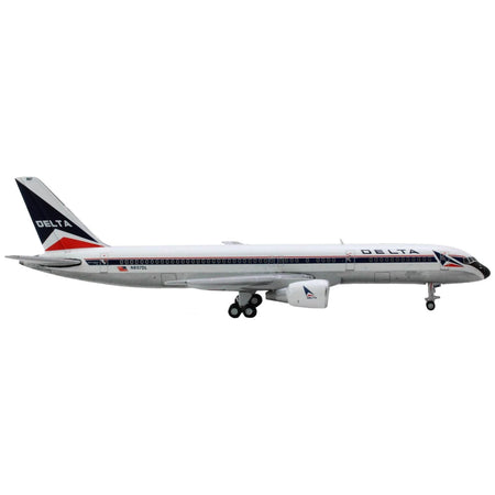 Boeing 757 - 200 Commercial Aircraft "Delta Air Lines" (N607DL) White with Blue Stripes 1/400 Diecast Model Airplane by GeminiJets - GeminiJets - ModelCars.com