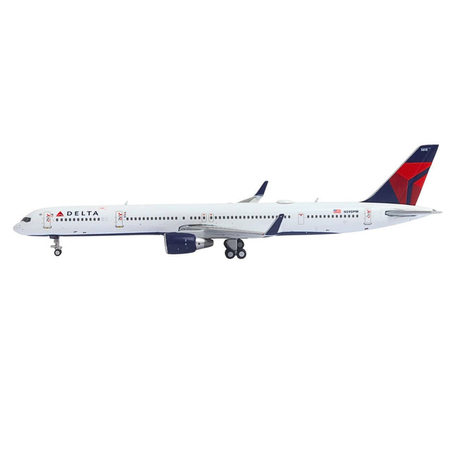 Boeing 757-300 Commercial Aircraft "Delta Air Lines" (N595NW) White with Red and Blue Tail 1/400 Diecast Model Airplane by GeminiJets-GeminiJets-ModelCars.com