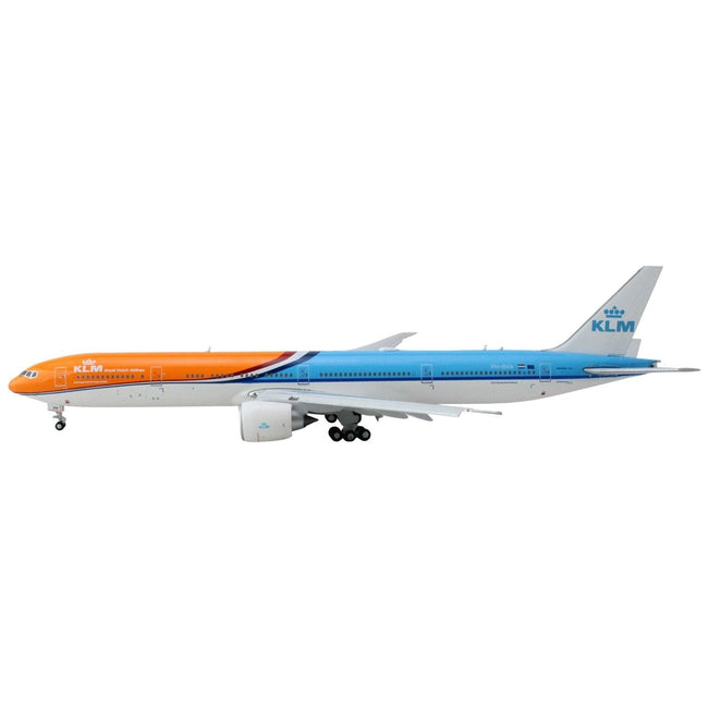 Boeing 777-300ER Commercial Aircraft with Flaps Down "KLM Royal Dutch Airlines" (PH-BVA) Orange and Blue 1/400 Diecast Model Airplane by GeminiJets-GeminiJets-ModelCars.com